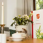 Hotel Schloss Prielau & Restaurants