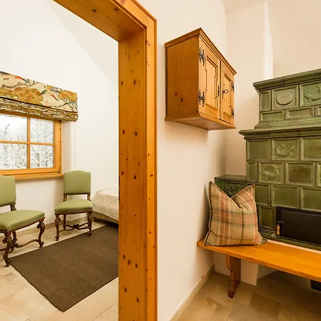 Schloss Prielau & Restaurants فندق