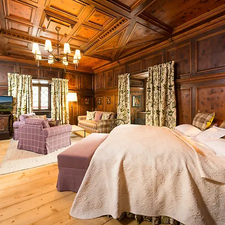 Hotel Schloss Prielau & Restaurants