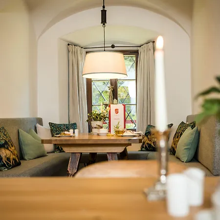 Schloss Prielau & Restaurants 4* Zell am See