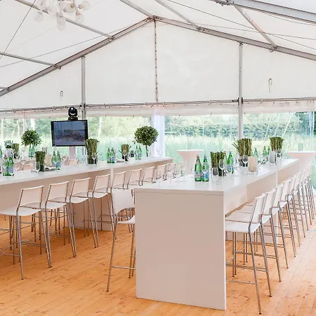 Schloss Prielau & Restaurants 4*