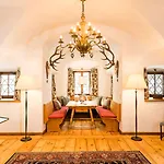 Hotel Schloss Prielau & Restaurants 4*